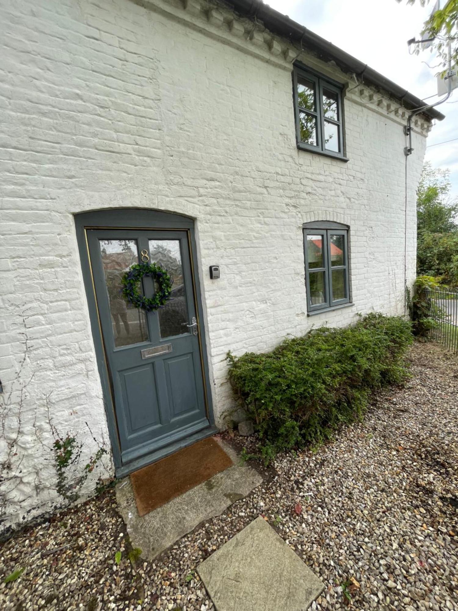 Charming Cottage 朗格 外观 照片